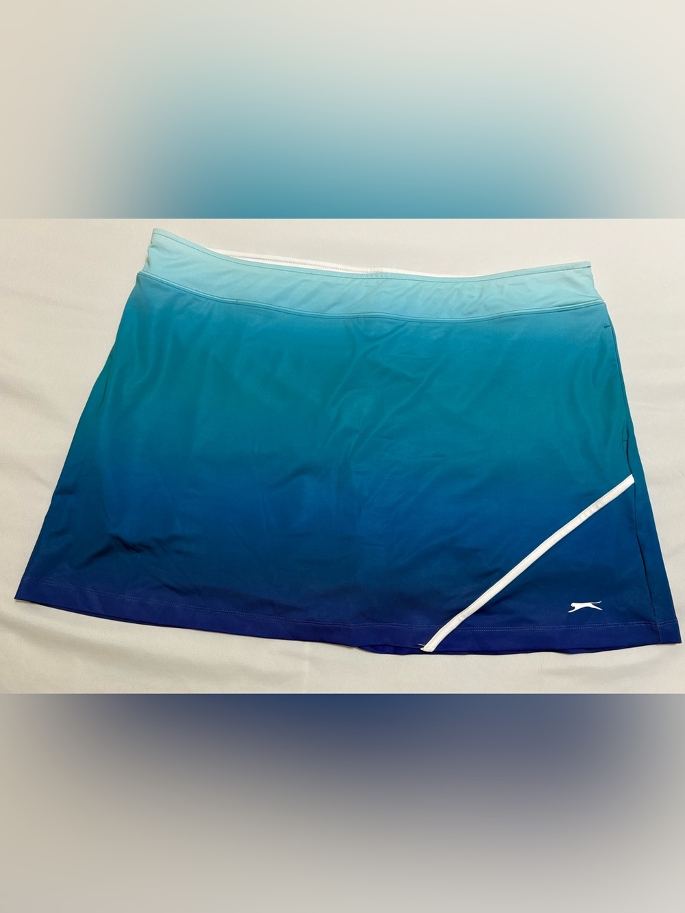 Slazenger Women’s Stretch Knit Teal Ombre Golf Skort XXL